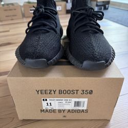 Yeezy Boost 350 V2 ‘Bred’ Size 11