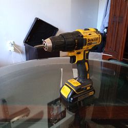 DeWalt drill 20 v no charger