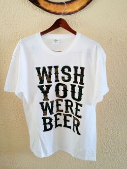 New Graphic Tee Size L