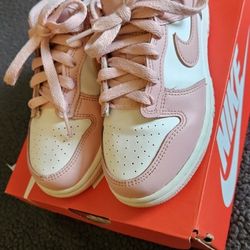 Kids Dunks 