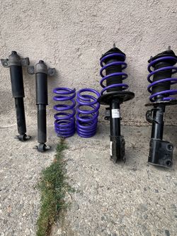Lowering springs and struts ford mustang GT
