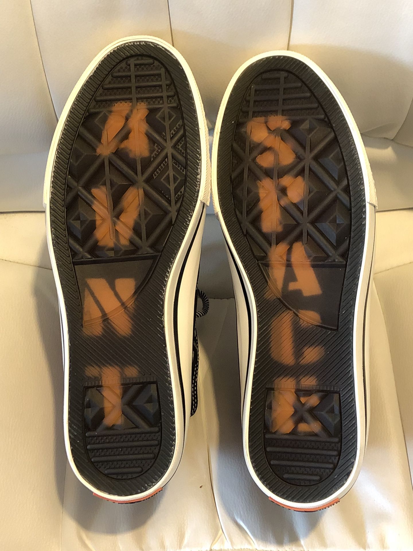 NEVER USED AMMO STILO SNEAKERS for in Angeles, CA - OfferUp