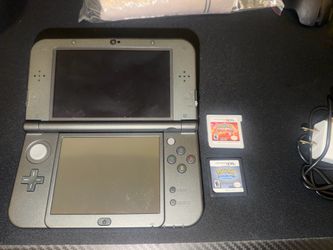 Near mint refurbished NEW Nintendo 3DS XL