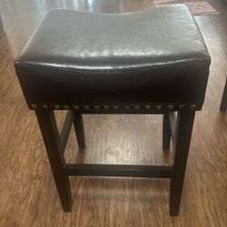 Cushioned Bar Stool 