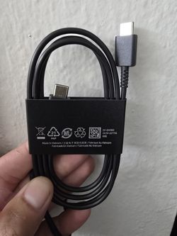 original brand new Samsung cable type C