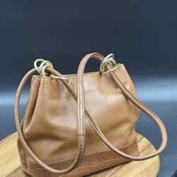 SAKS FIFTH AVENUE  90’s Y2K Bucket Made In Italy Leather Tote Bag Chain Handles