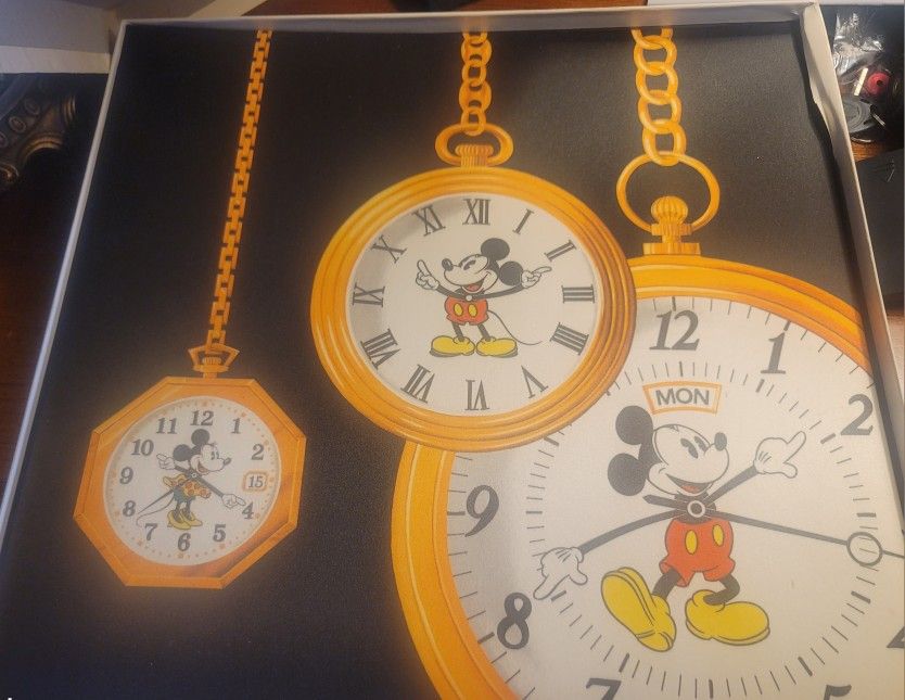 Vintage Disney SCRAPBOOK - NEW