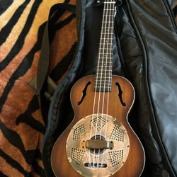 Resonator Ukulele 