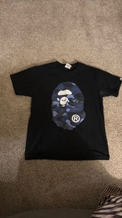 Men’s medium BAPE (bathing ape) tshirt
