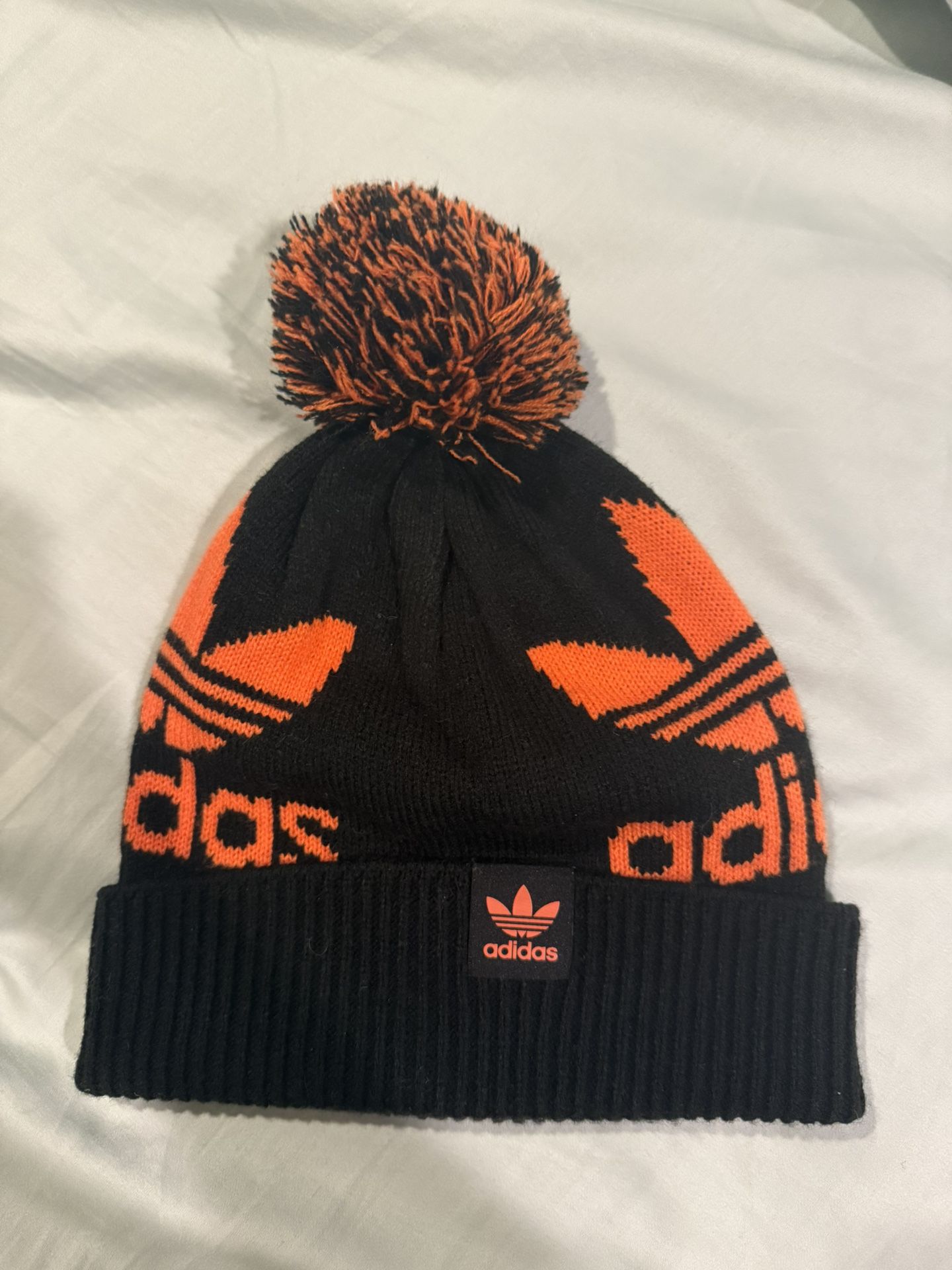 Adidas Unisex Men’s / Women’s Pom Pom Beanie / Hat