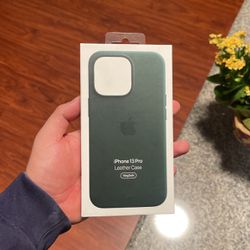 iPhone 13 Pro Green Leather Case 