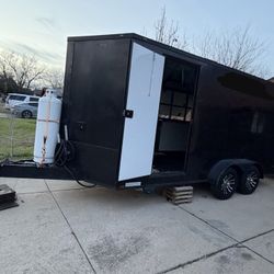 Fully Loaded Food Truck 