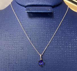 Beautiful Chain In Rhodium With Swarovski Pendant 