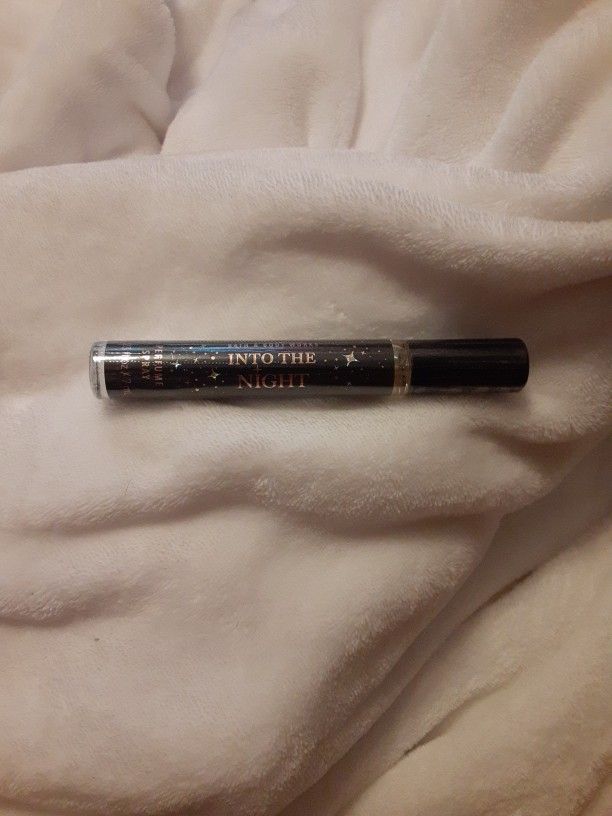 Bath & Body Works INTO THE NIGHT PERFUME SPRAY