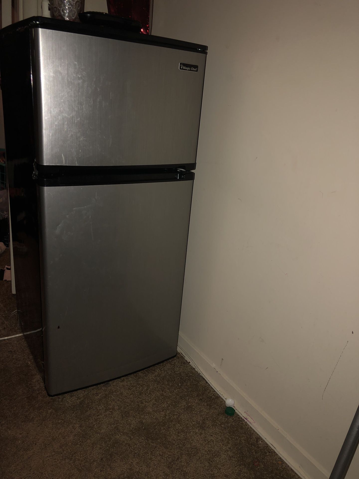 Magic Chef Mini fridge
