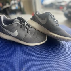 Nike Running Shoes 