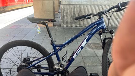 Gt moutin bike