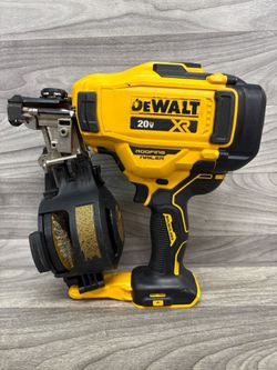 DeWalt 20V Roofing Nailer A1D026569