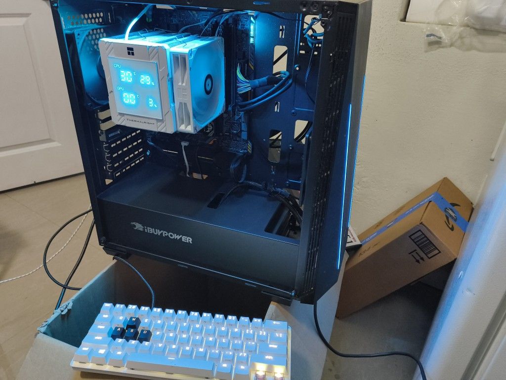 PC Gaming TUF Feat IBUYPOWER...Intel  i5 2.8ghz, 32gb Ram , 1tb Ssd, 1tb Hdd,  RGB and Display To CPU Temp. Win 10pro, Office 2024 .