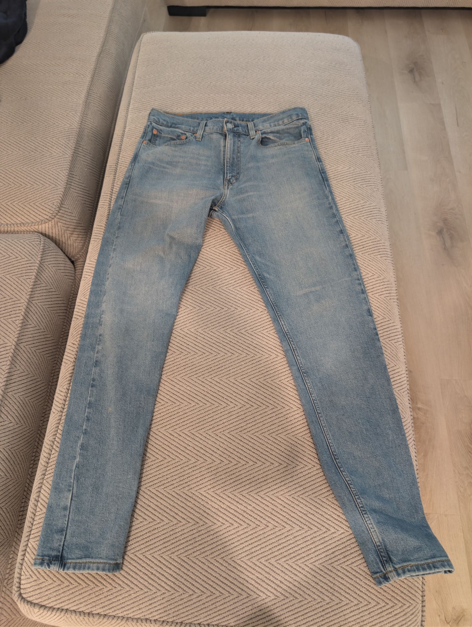 Levi’s 512 Size 33-32 Men