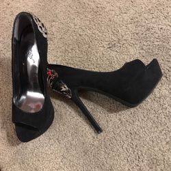 🌷 BLACK HIGH HEELS 🌷