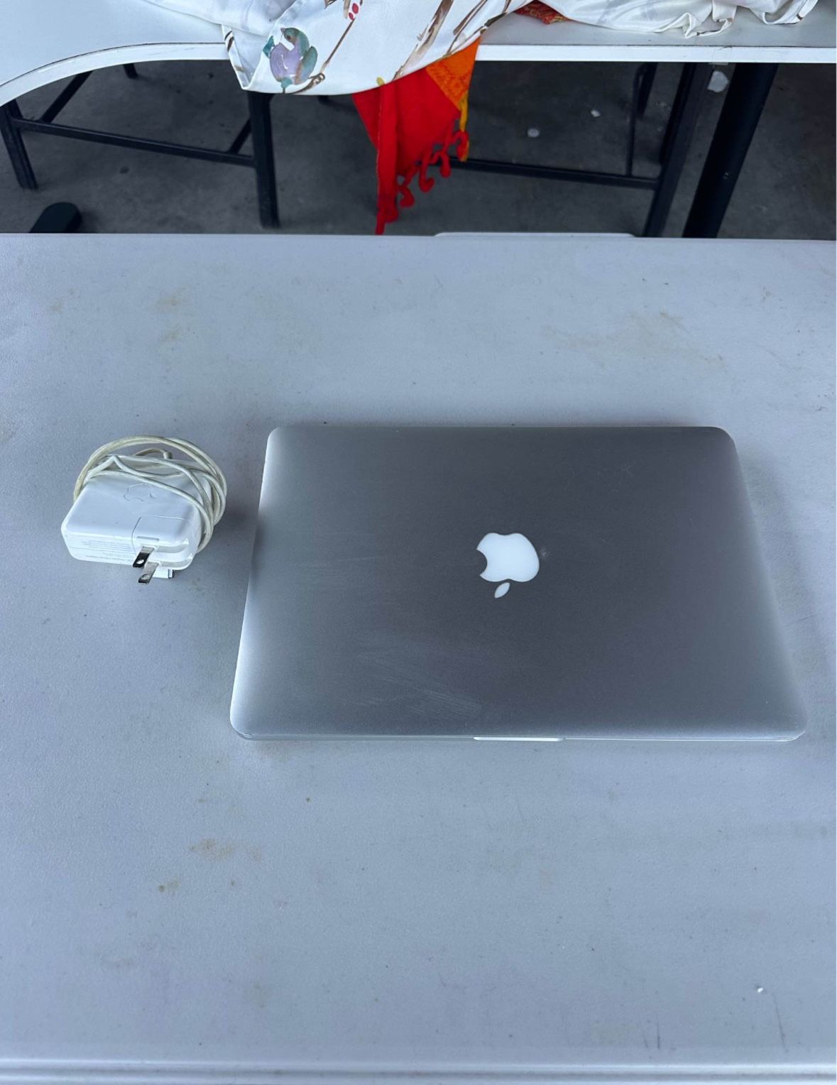Apple MacBook Pro 13 