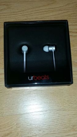 Urbeats wired in-ear headphones Dr.Dre silver