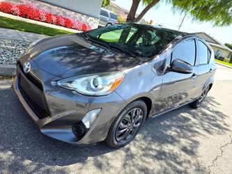 2015 Toyota Prius c