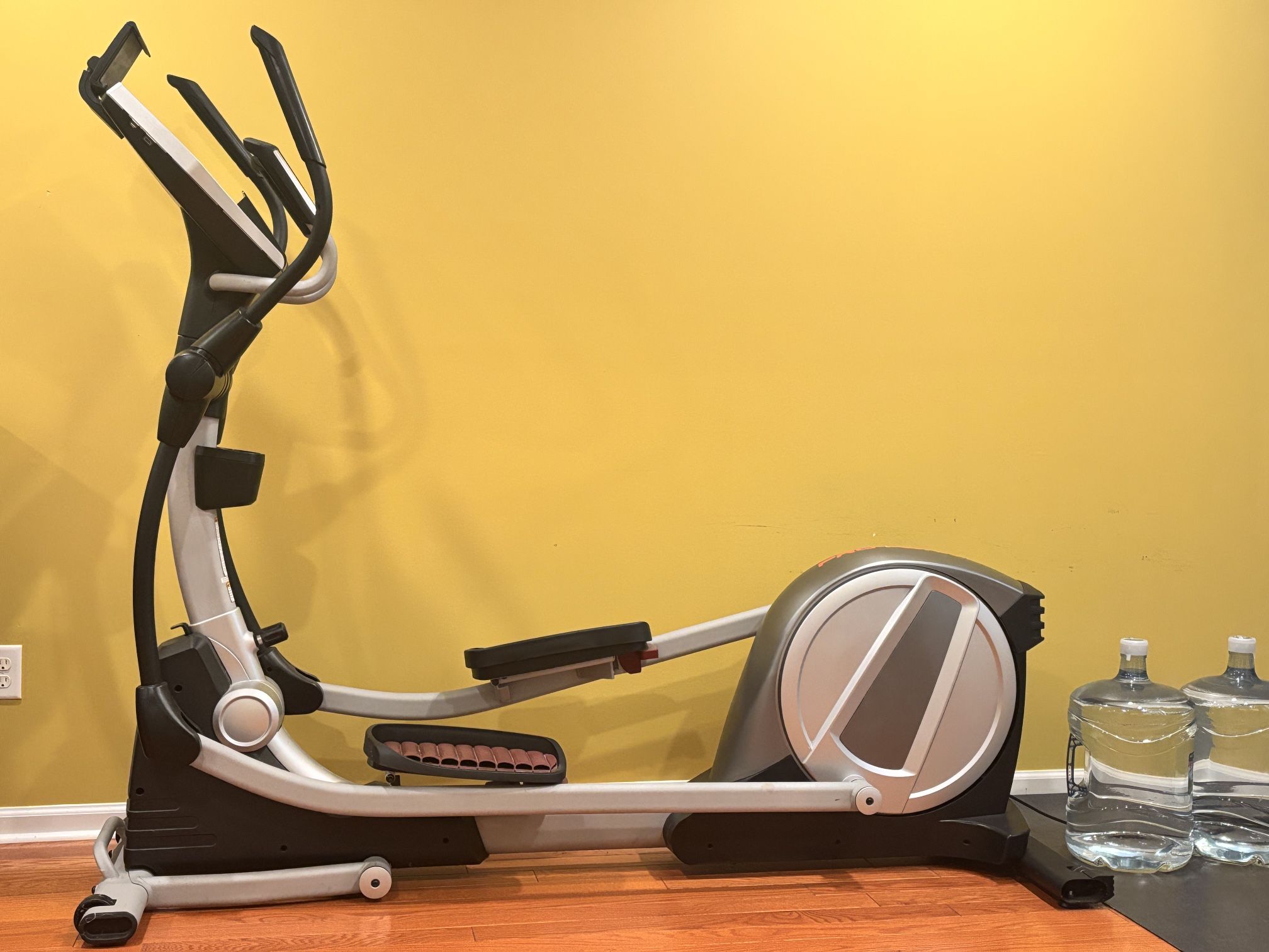 Lightly Used Elliptical 