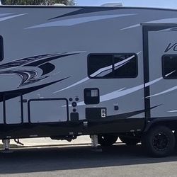 2019 Genesis Vortex 28 Toy Hauler