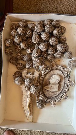 Vintage Pope John XXIII Oversized Wall Rosary