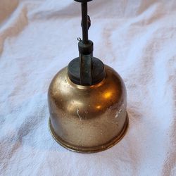 Vintage Metal Plant Mister Spray Can. Vintage Oil Can Pump Spray Diffuser.  Approximately 6" tall x 3.5" in diameter.  Excellent Condition!!  Please s