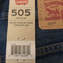 Brand New! Levi’s 505 16 Reg 28x28 