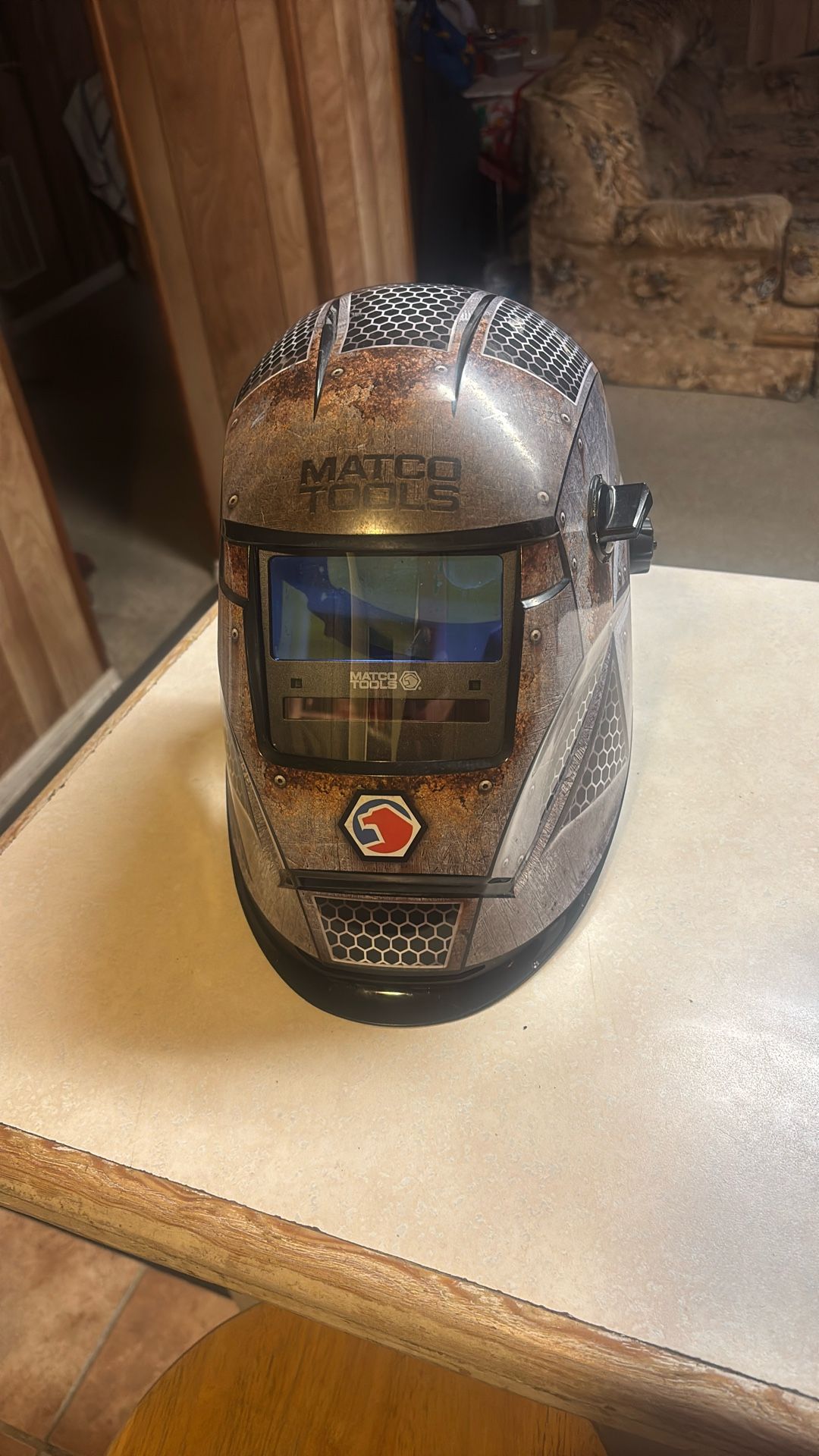 173 SERIES WELDING HELMET SILVER RIVET ADEW173VGR Matco Tools Auto Darkening 