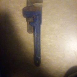 Pipe Wrench 