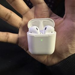 2nd Gen AirPods