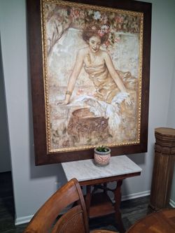 Large oil painting of the garden lady