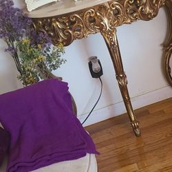 table and chairs
