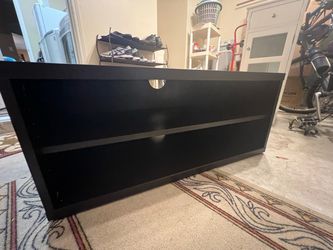TV and Soundbar stand for large TV