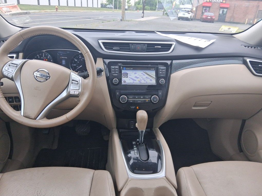 2015 Nissan Rogue