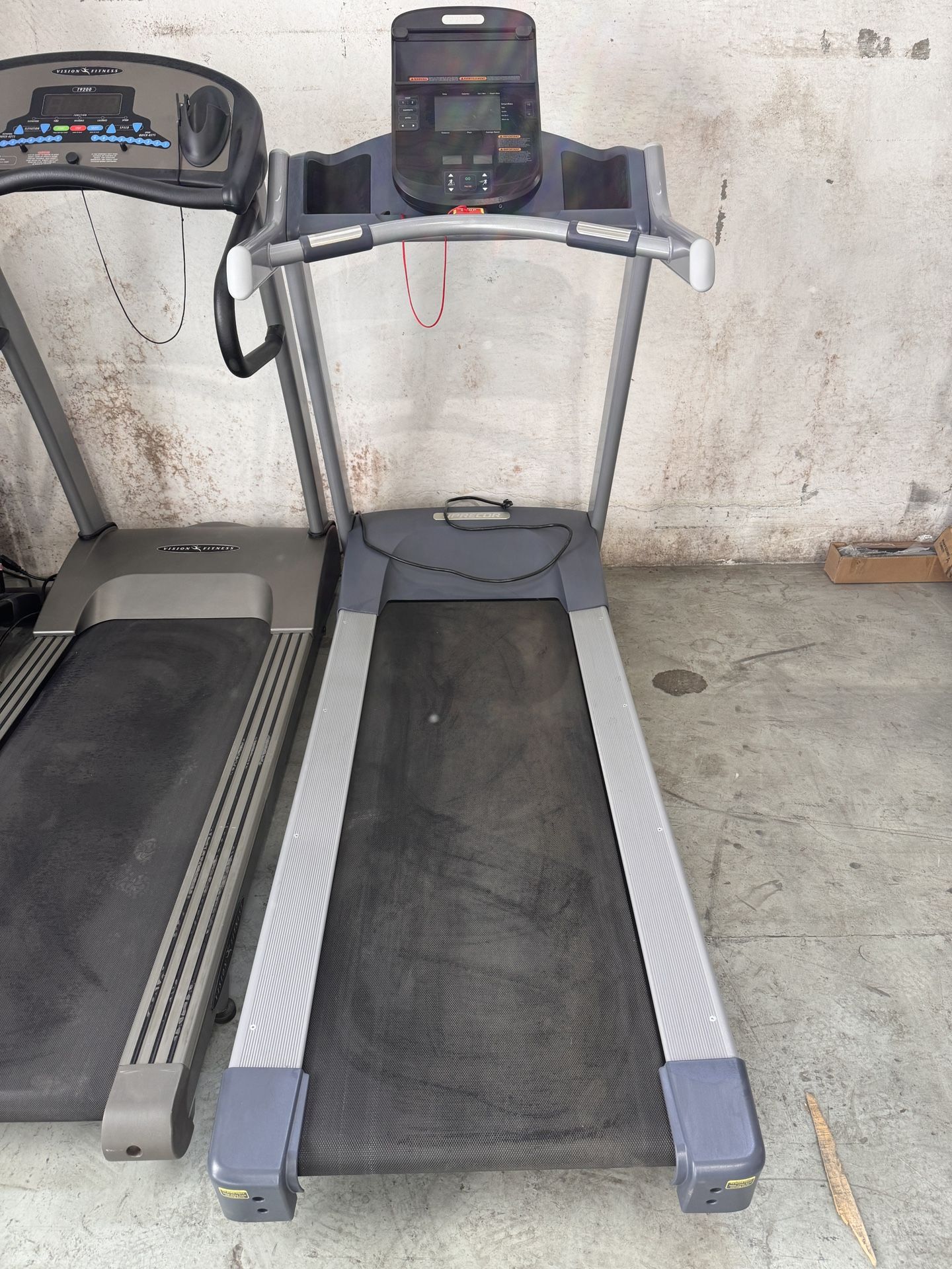 Precor TRM 211 Treadmill