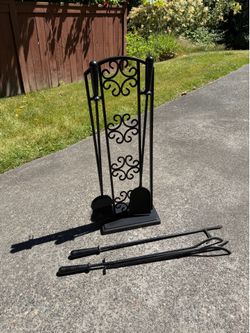 Smith & Hawkim fireplace tool set