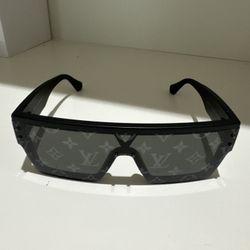 Louis Vuitton Sunglasses 