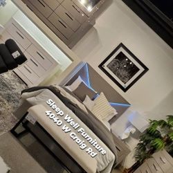 ✨️ 4pc Queen, King Led Light Bedroom ✨️ Furniture Sectionals, Dining Avail 