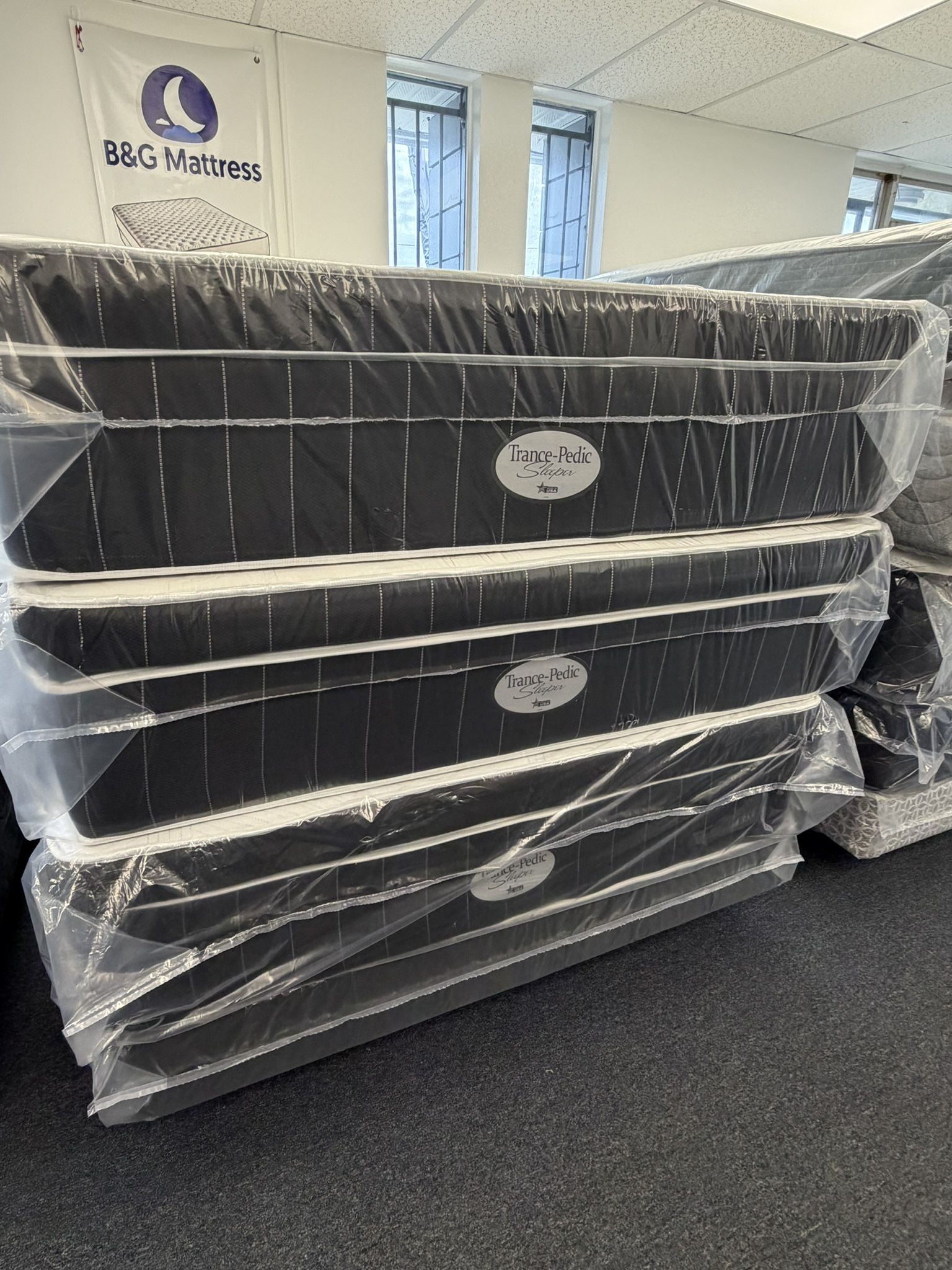 KING MATTRESS COLCHONES GRAND SALES