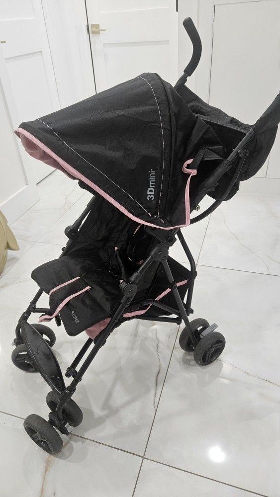 Leight Weight STROLLER