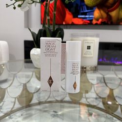 Charlotte’s Magic Cream Lightweight Moisturizer💕