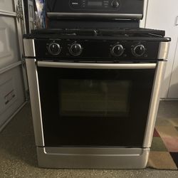 Bosch Stove With Oven