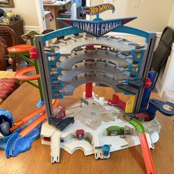 Hot Wheels Ultimate Garage