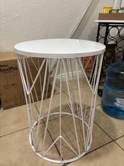 White Wire Frame Round Side Table